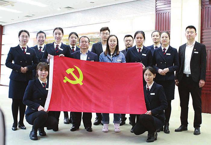 古诗中秋夜带拼音游戏画面